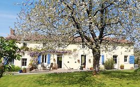 Papillons B&B - Beauty, Comfort And Peace 25 Mins From Puy Du Fou