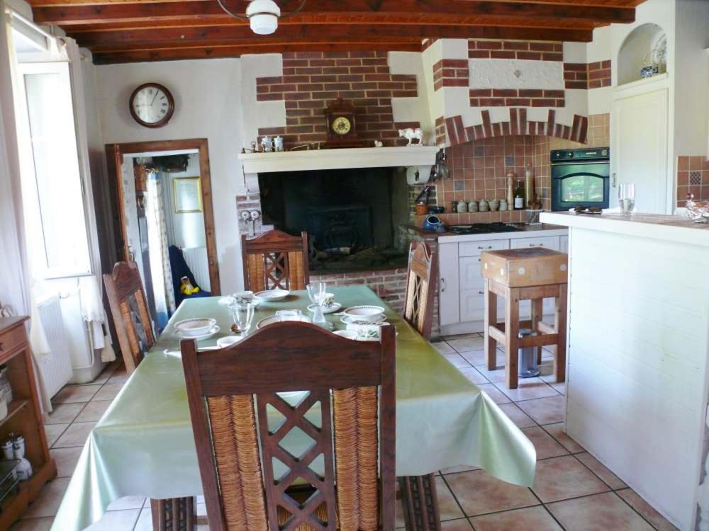 Papillons B&B - Beauty, Comfort And Peace 25 Mins From Puy Du Fou Montournais Extérieur photo